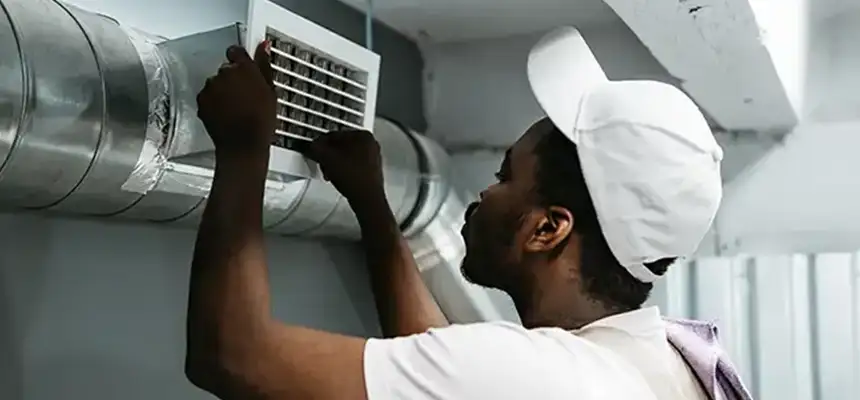 Our Licensed And Insured Cleaners in Cicero, IL